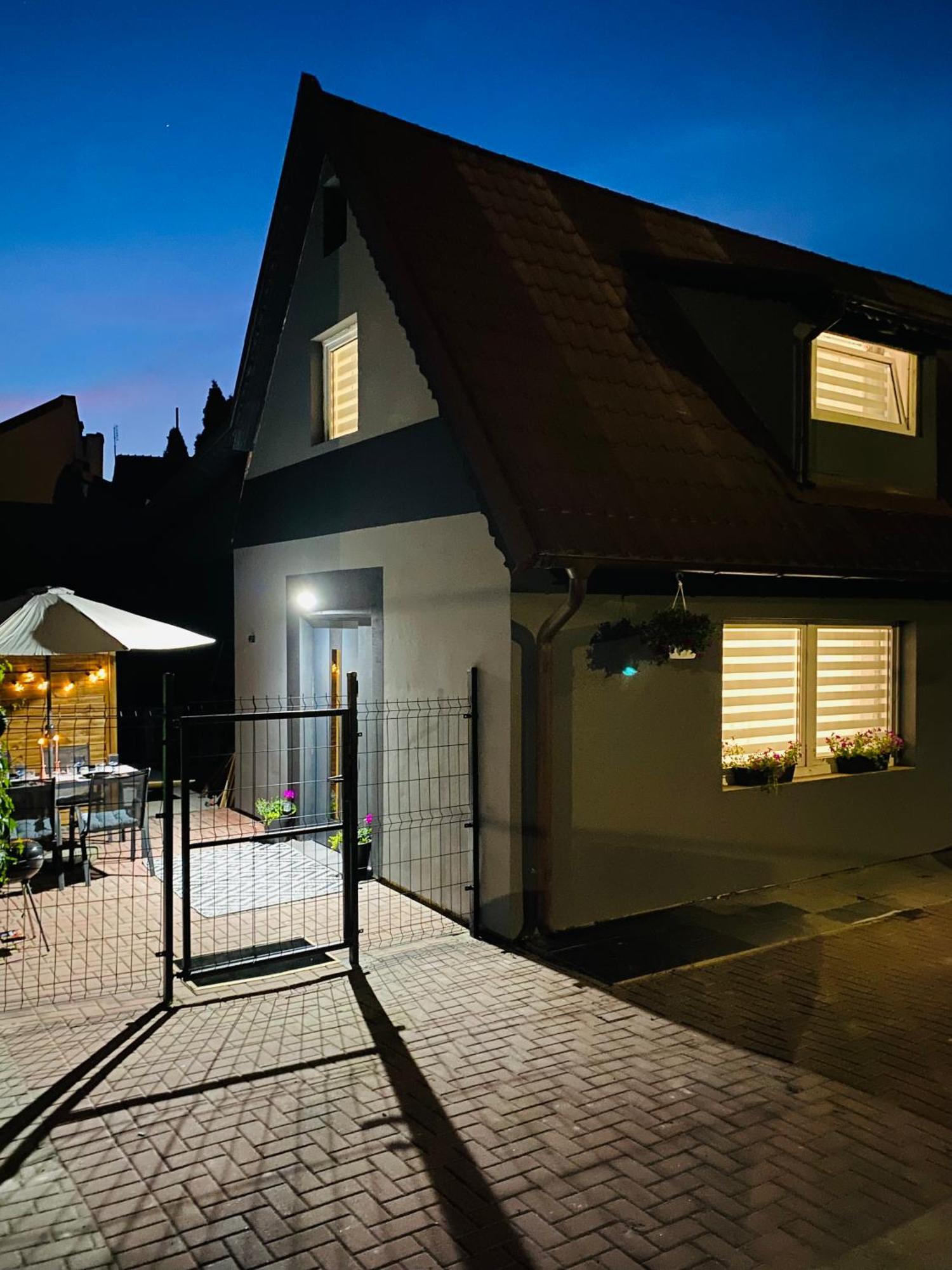 Apartamenty Pod Wieza 1 โอลชตือเนค ภายนอก รูปภาพ